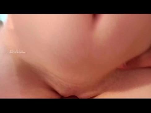 ❤️ Durmindo no cuarto da miña irmá e así espertei ️  Sexo en nós ﹏