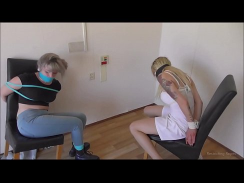 ❤️ Adicta / amarrada e amordazada / damisela en apuros ️  Sexo en nós ﹏