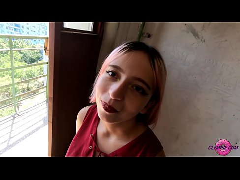 ❤️ Student Sensual chupa a un estraño no interior - Cum on his face ️  Sexo en nós ﹏
